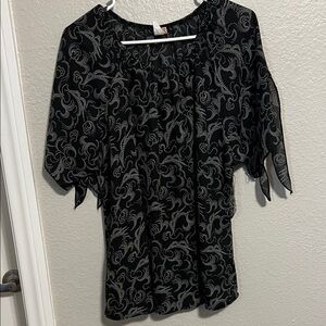 Elegant Black and White Women's Top